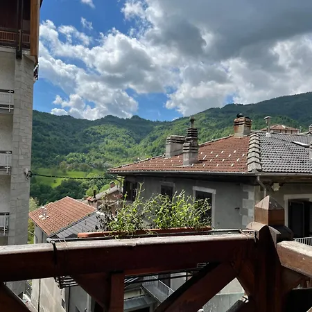 Stone House - Location Blue Viù